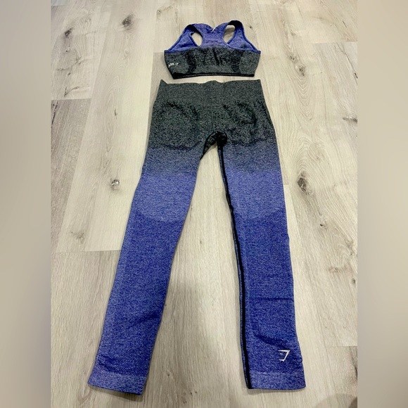 Rare Gymshark Set Leggings & Sports Bra in Ombré purple and black - Picture 2 of 3